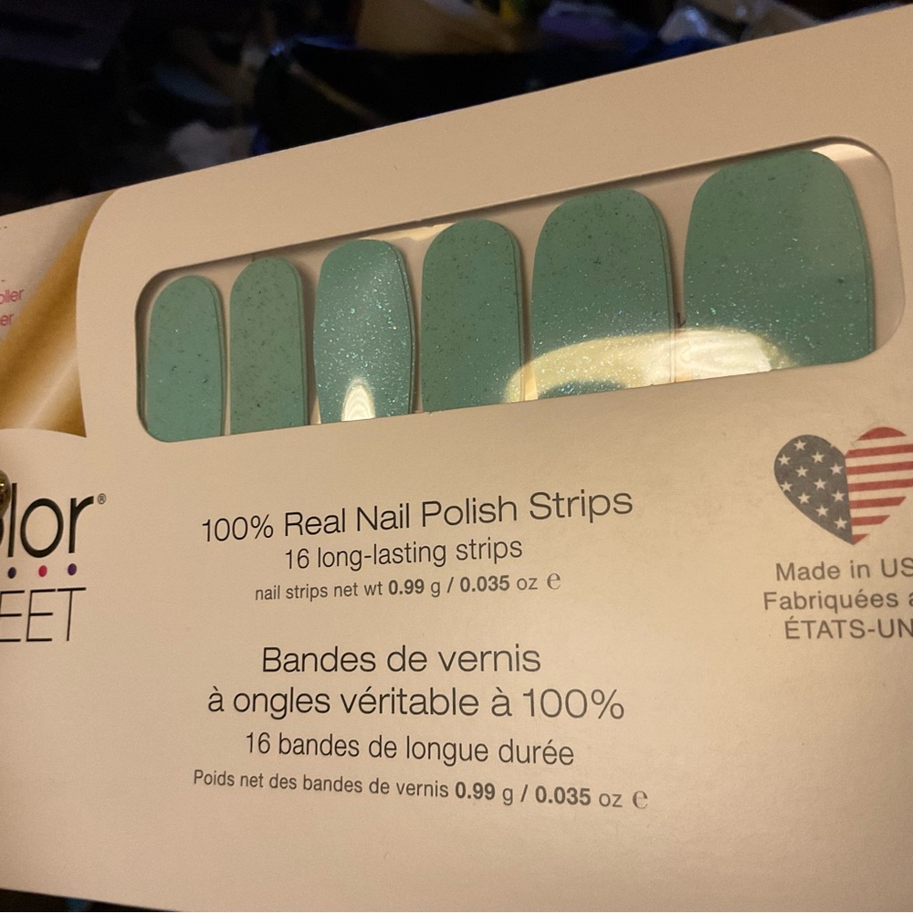 COLOR STREET NAIL POLISH STRIPS